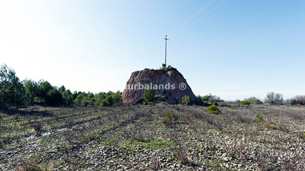 Foto de un terreno o una obra parada para mostrar en el detalle del inmueble