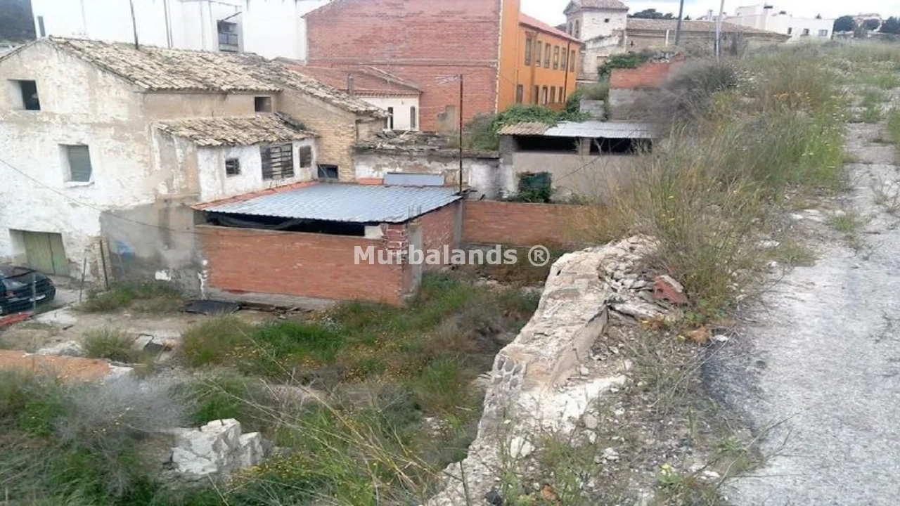 Foto de un terreno o una obra parada para mostrar en el detalle del inmueble