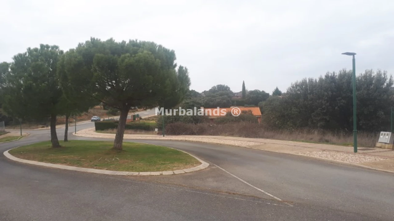 Foto de un terreno o una obra parada para mostrar en el detalle del inmueble