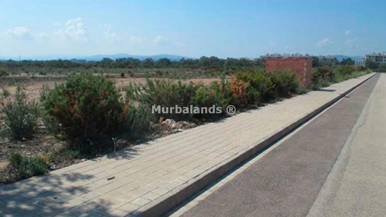 Foto de un terreno o una obra parada para mostrar en el detalle del inmueble