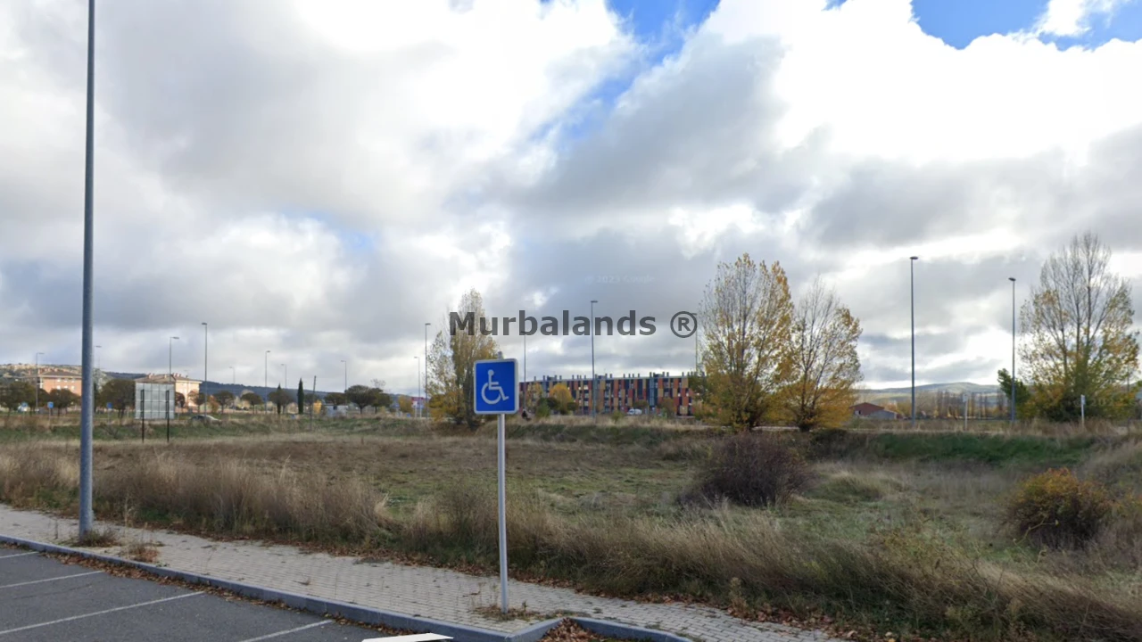 Foto de un terreno o una obra parada para mostrar en el detalle del inmueble