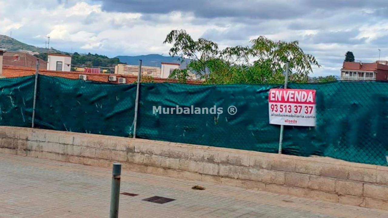 Foto de un terreno o una obra parada para mostrar en el detalle del inmueble