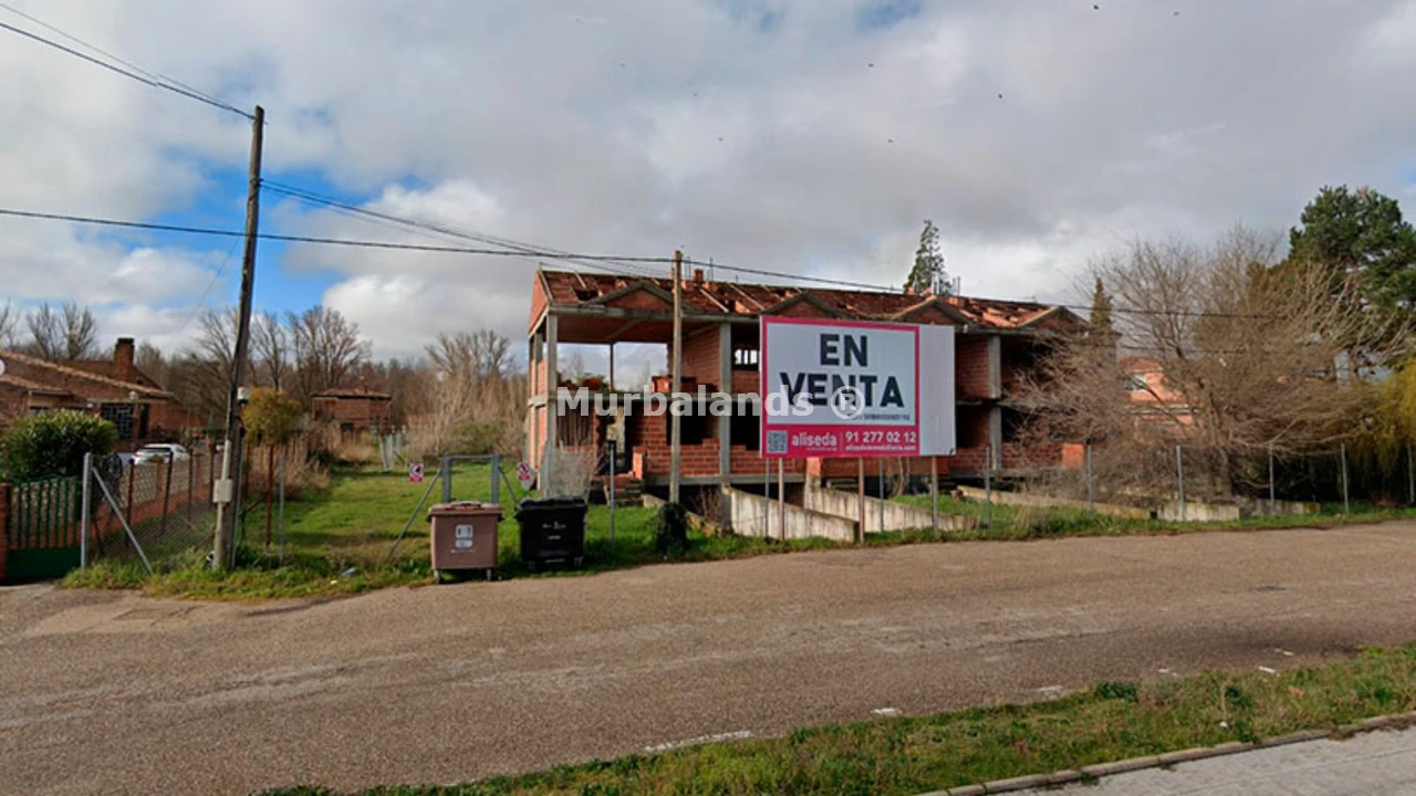 Foto de un terreno o una obra parada para mostrar en el detalle del inmueble