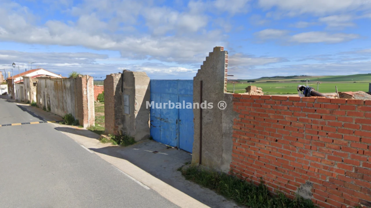 Foto de un terreno o una obra parada para mostrar en el detalle del inmueble