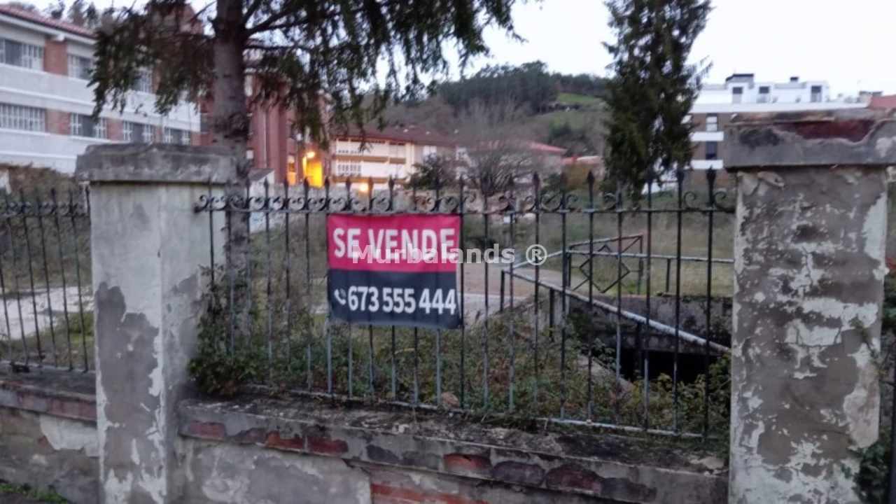 Terreno destacado