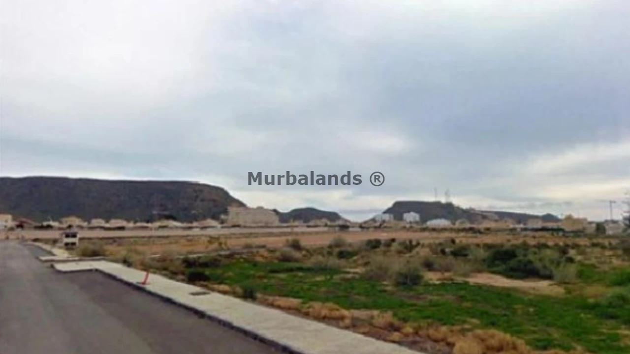 Foto de un terreno o una obra parada para mostrar en el detalle del inmueble