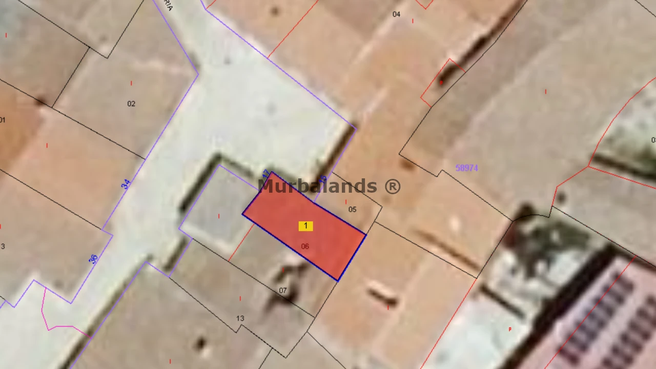 Foto de un terreno o una obra parada para mostrar en el detalle del inmueble