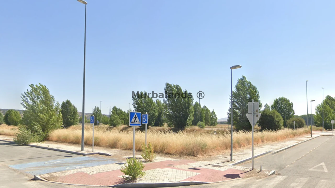 Foto de un terreno o una obra parada para mostrar en el detalle del inmueble