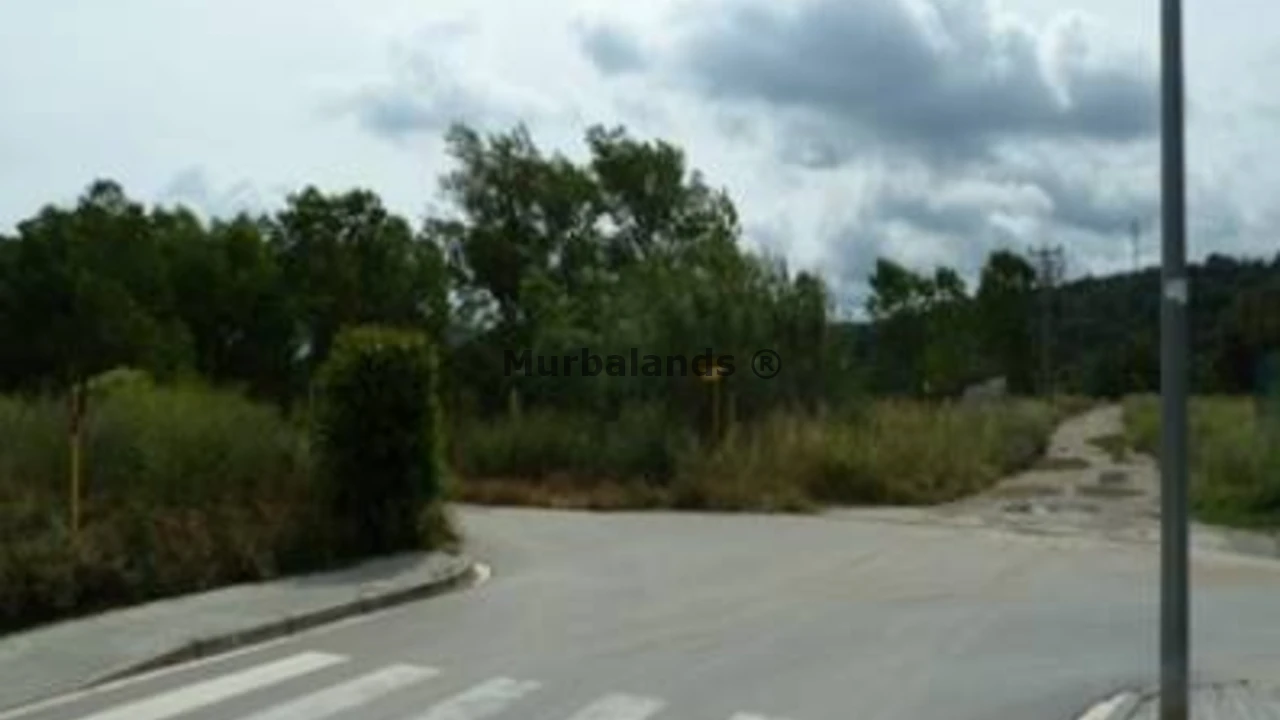 Foto de un terreno o una obra parada para mostrar en el detalle del inmueble