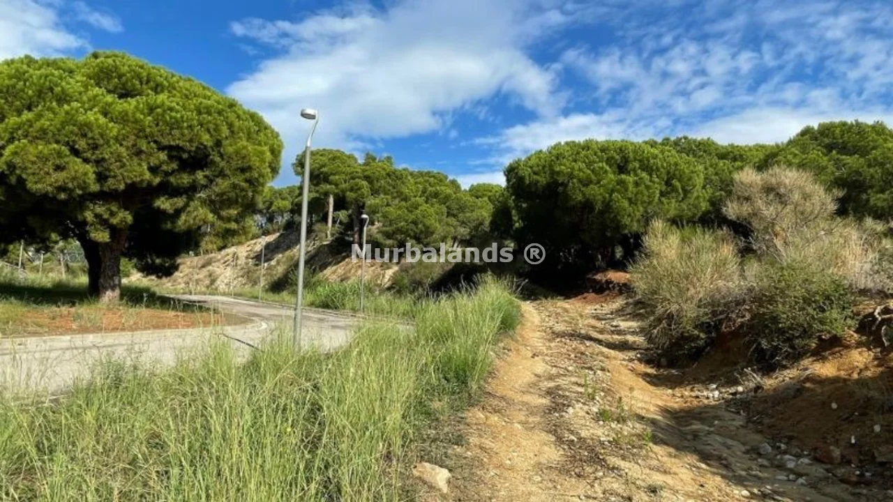 Foto de un terreno o una obra parada para mostrar en el detalle del inmueble