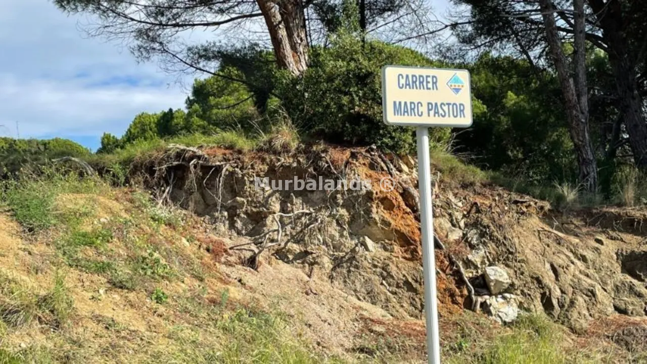Foto de un terreno o una obra parada para mostrar en el detalle del inmueble