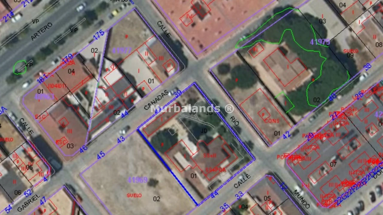 Foto de un terreno o una obra parada para mostrar en el detalle del inmueble