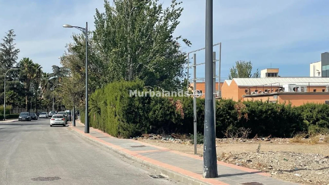 Foto de un terreno o una obra parada para mostrar en el detalle del inmueble