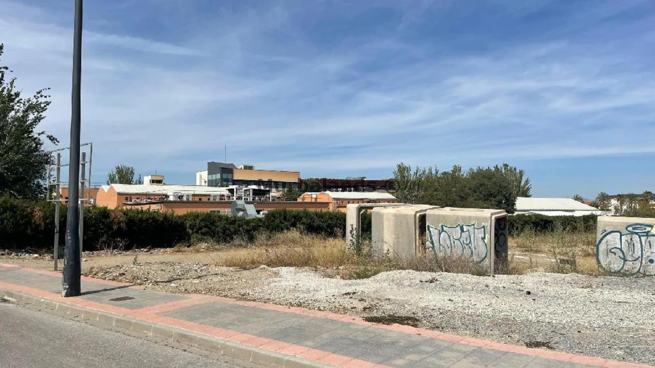 Foto de un terreno o una obra parada para mostrar en el detalle del inmueble