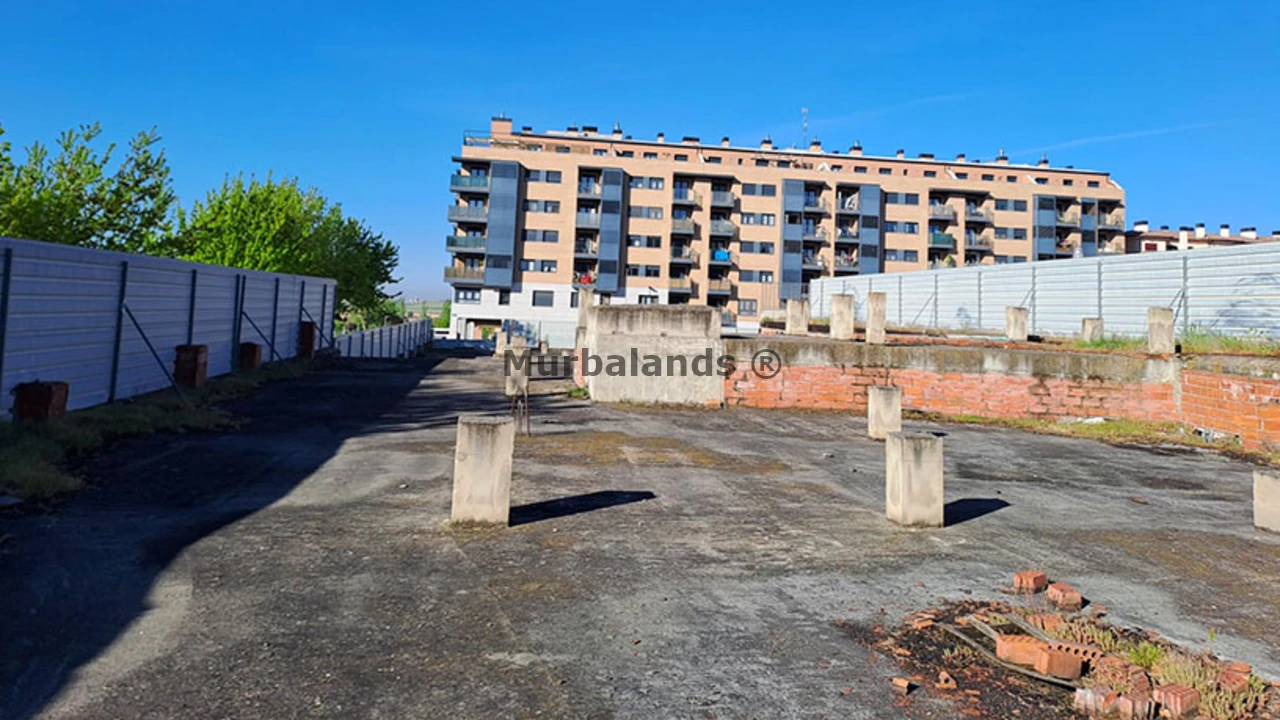 Foto de un terreno o una obra parada para mostrar en el detalle del inmueble