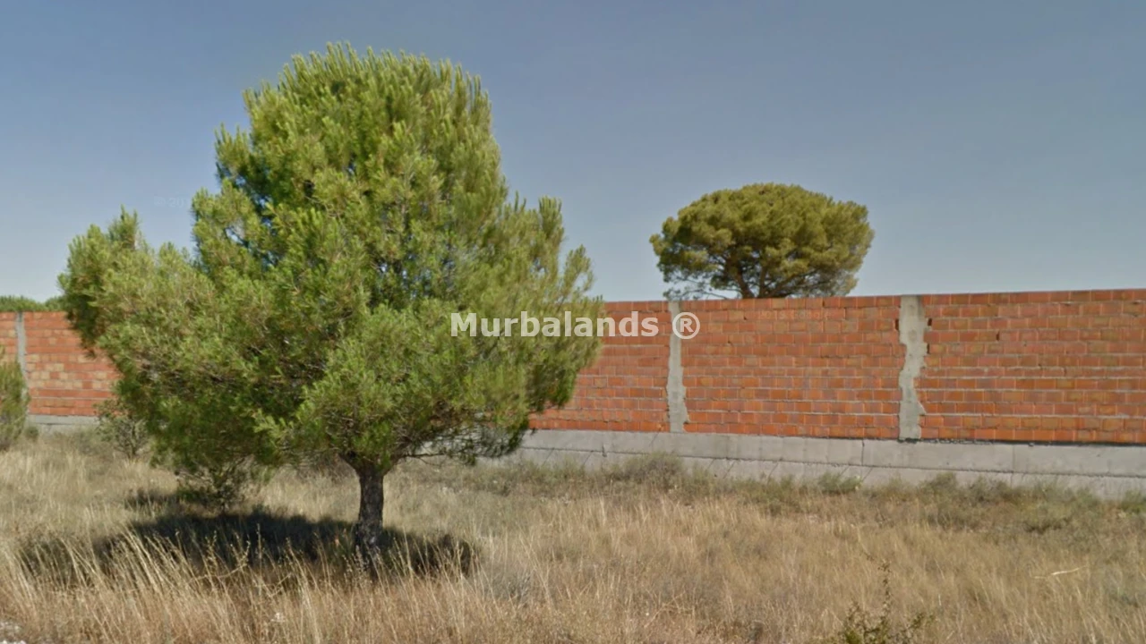Foto de un terreno o una obra parada para mostrar en el detalle del inmueble