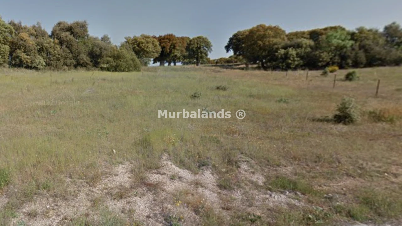Foto de un terreno o una obra parada para mostrar en el detalle del inmueble