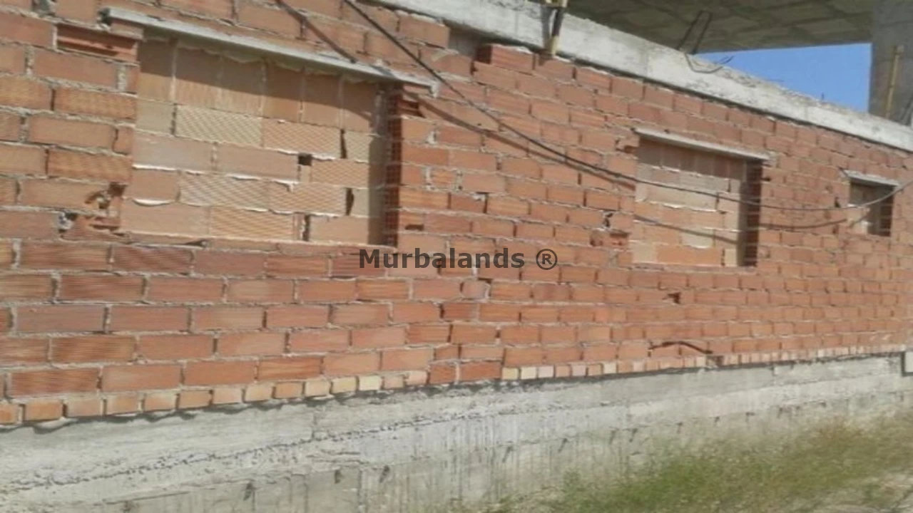 Foto de un terreno o una obra parada para mostrar en el detalle del inmueble