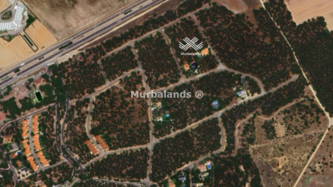 Foto de un terreno o una obra parada para mostrar en el detalle del inmueble