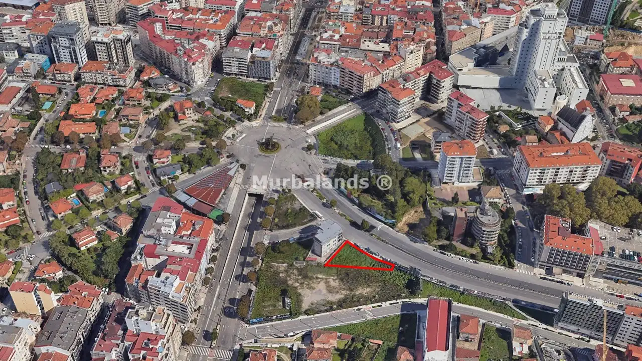 Terreno destacado