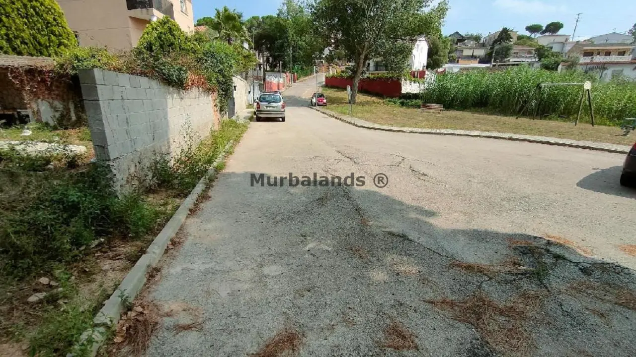 Foto de un terreno o una obra parada para mostrar en el detalle del inmueble