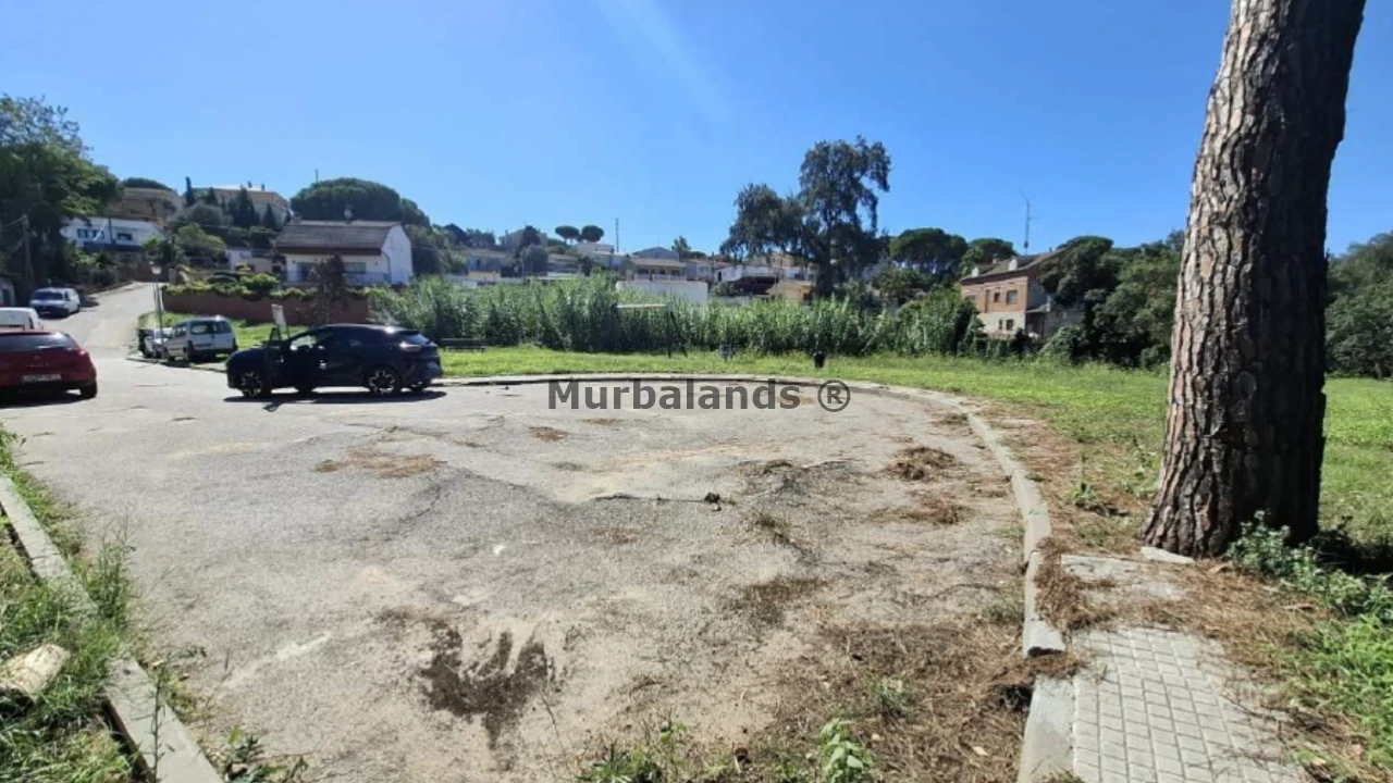 Foto de un terreno o una obra parada para mostrar en el detalle del inmueble