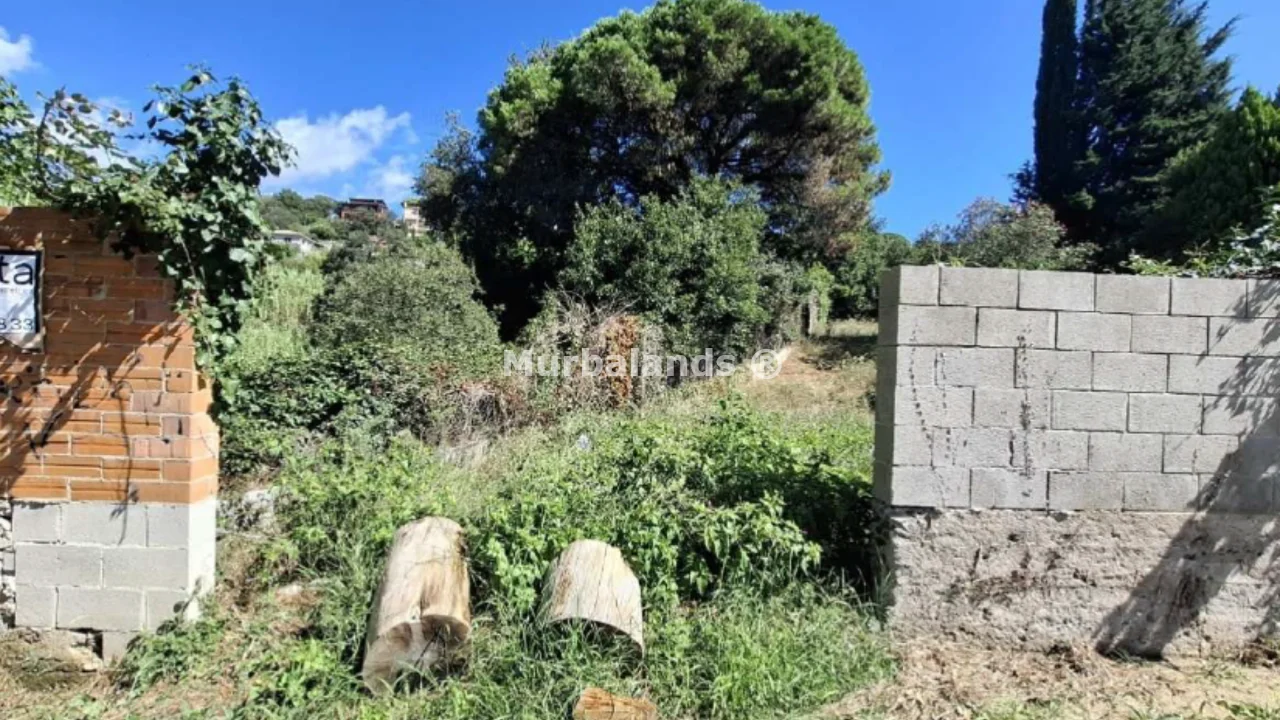 Foto de un terreno o una obra parada para mostrar en el detalle del inmueble