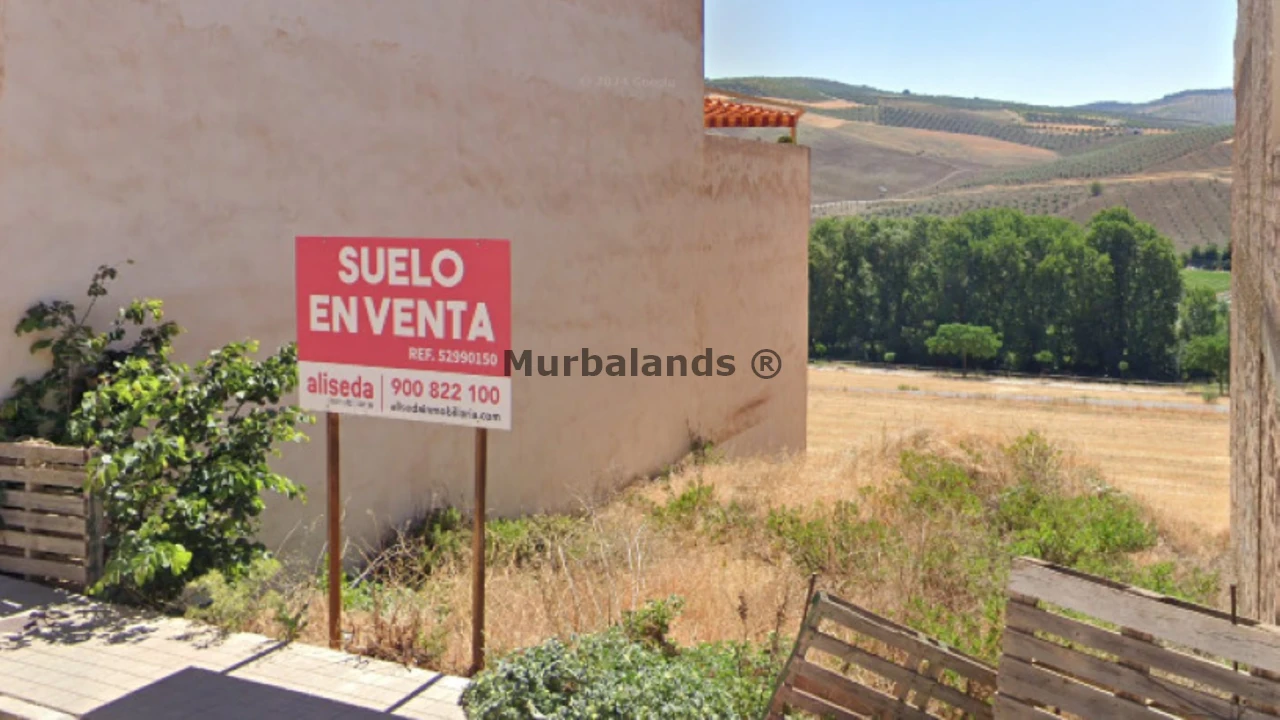 Foto de un terreno o una obra parada para mostrar en el detalle del inmueble