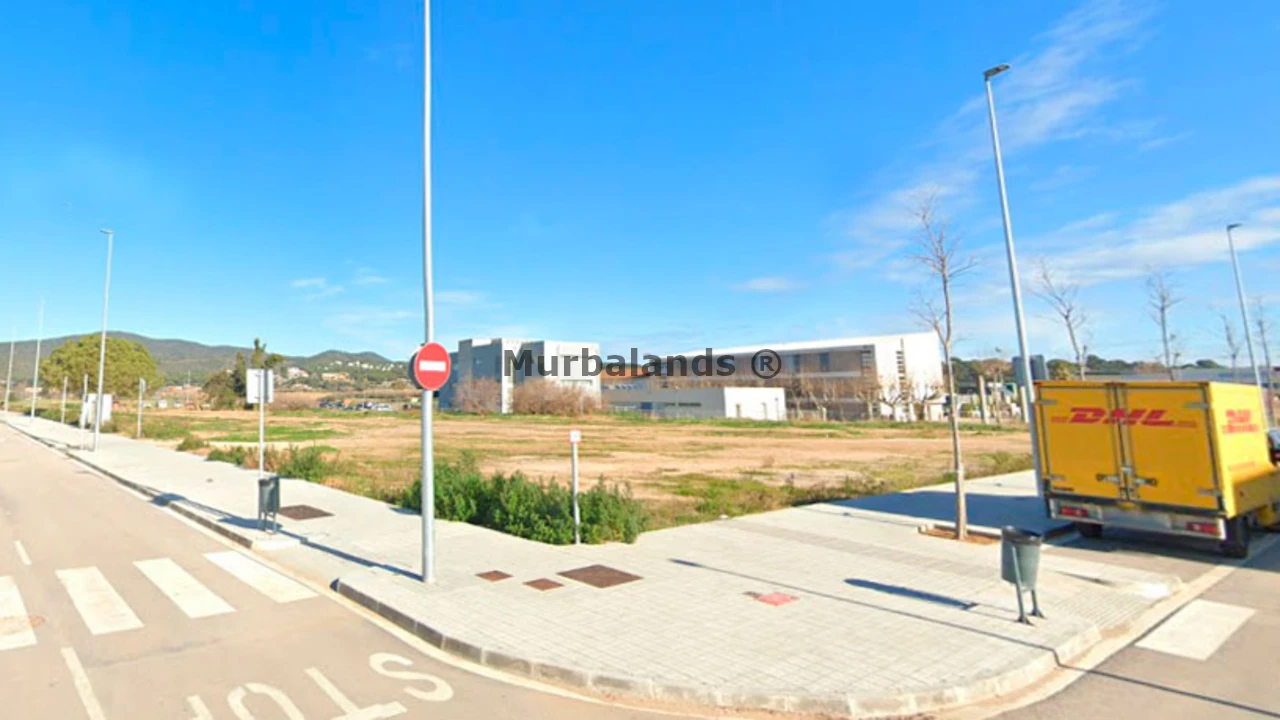 Foto de un terreno o una obra parada para mostrar en el detalle del inmueble
