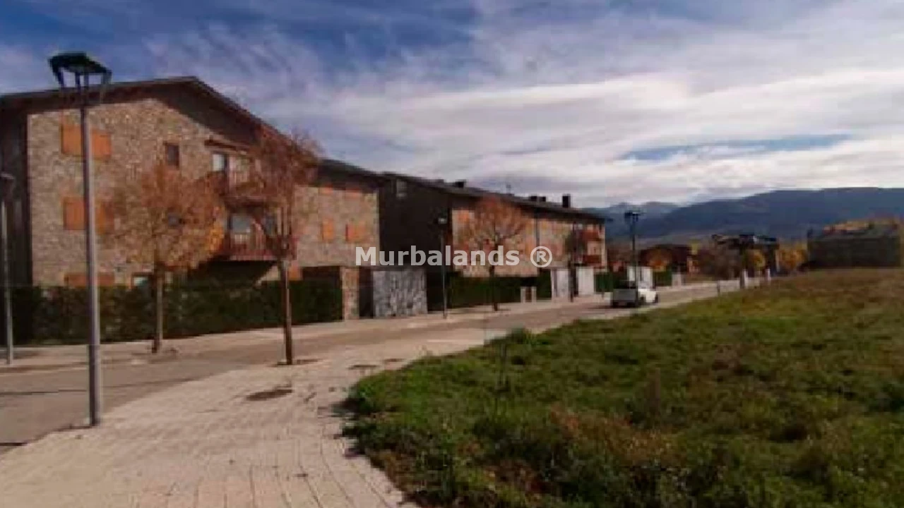 Foto de un terreno o una obra parada para mostrar en el detalle del inmueble