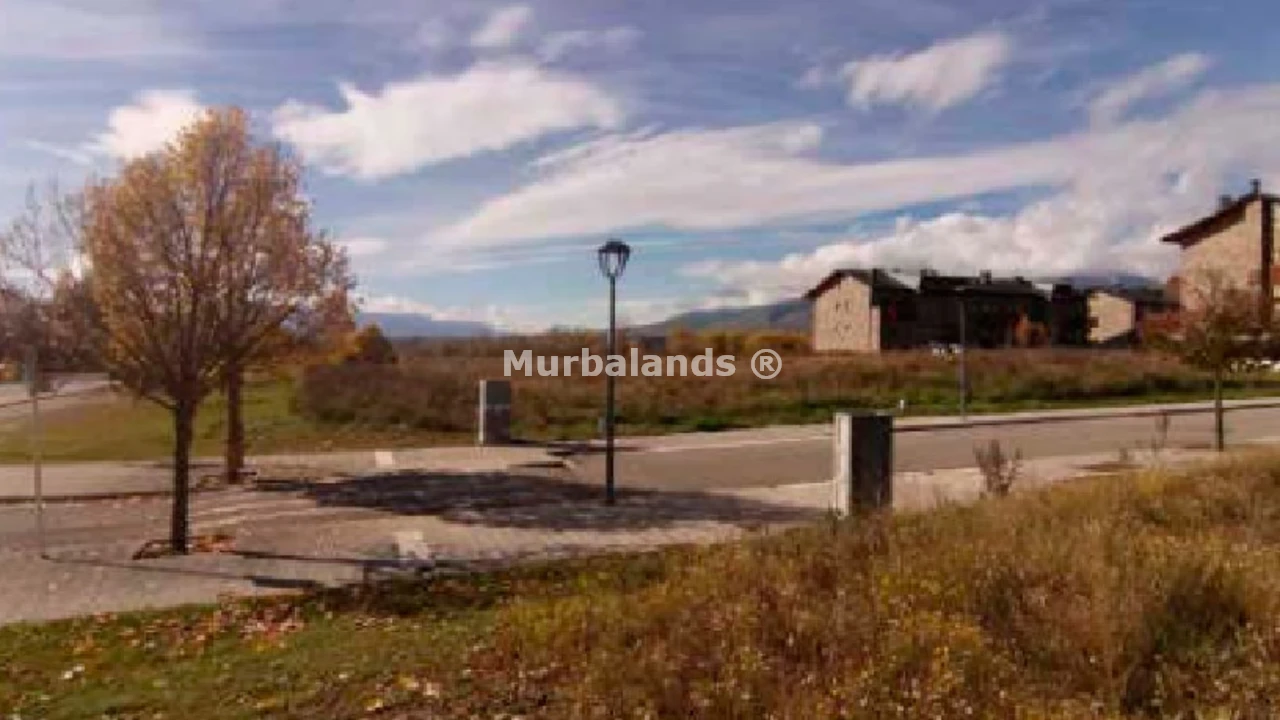 Foto de un terreno o una obra parada para mostrar en el detalle del inmueble
