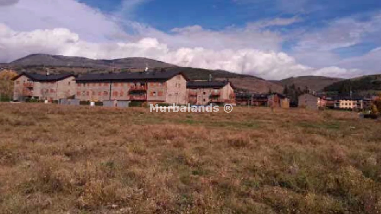 Foto de un terreno o una obra parada para mostrar en el detalle del inmueble