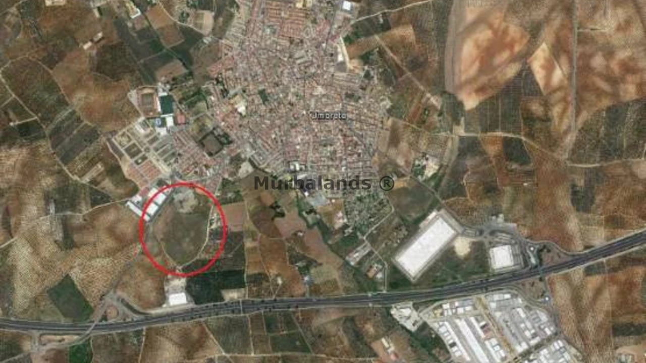 Foto de un terreno o una obra parada para mostrar en el detalle del inmueble