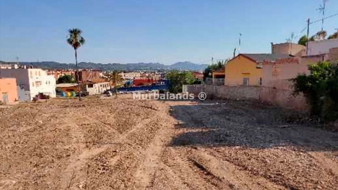 Foto de un terreno o una obra parada para mostrar en el detalle del inmueble