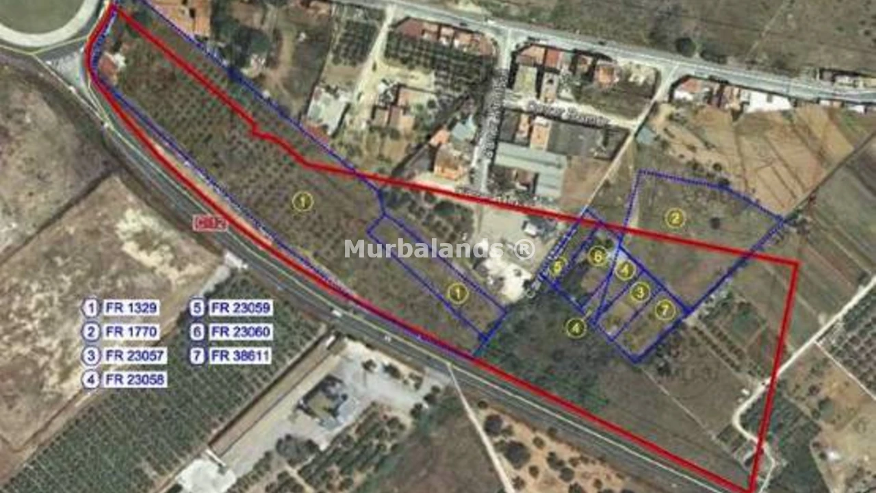 Foto de un terreno o una obra parada para mostrar en el detalle del inmueble