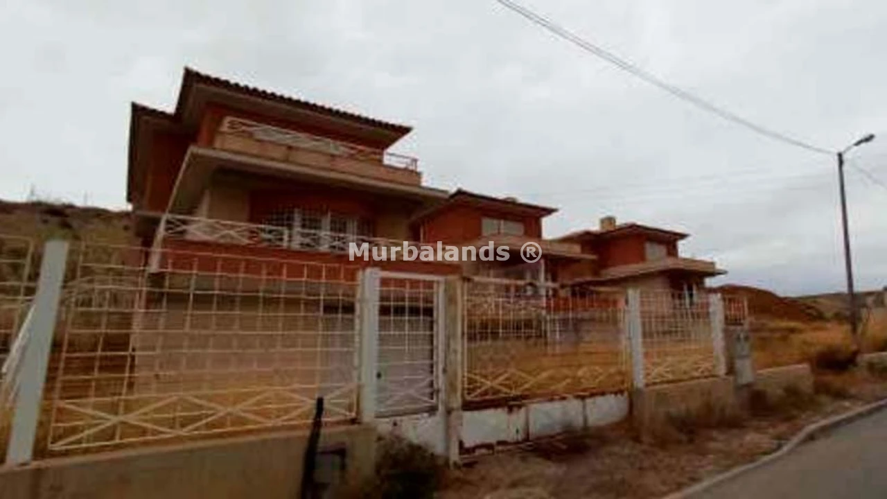 Foto de un terreno o una obra parada para mostrar en el detalle del inmueble