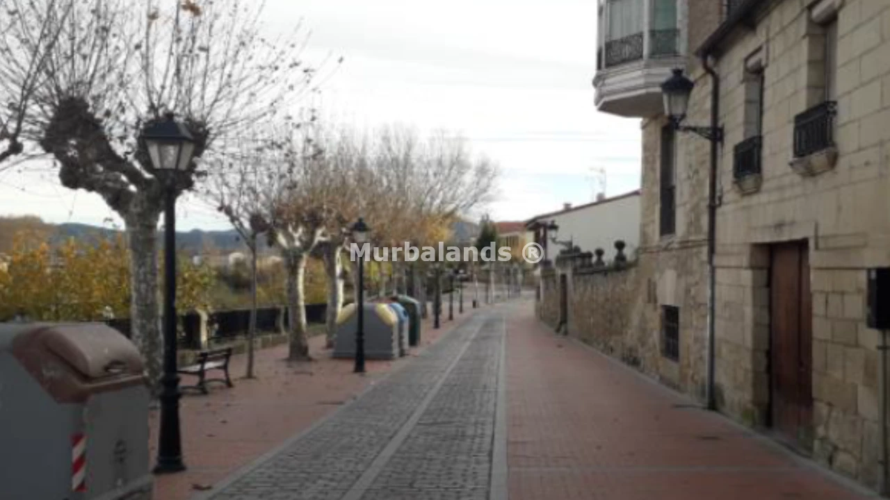 Foto de un terreno o una obra parada para mostrar en el detalle del inmueble