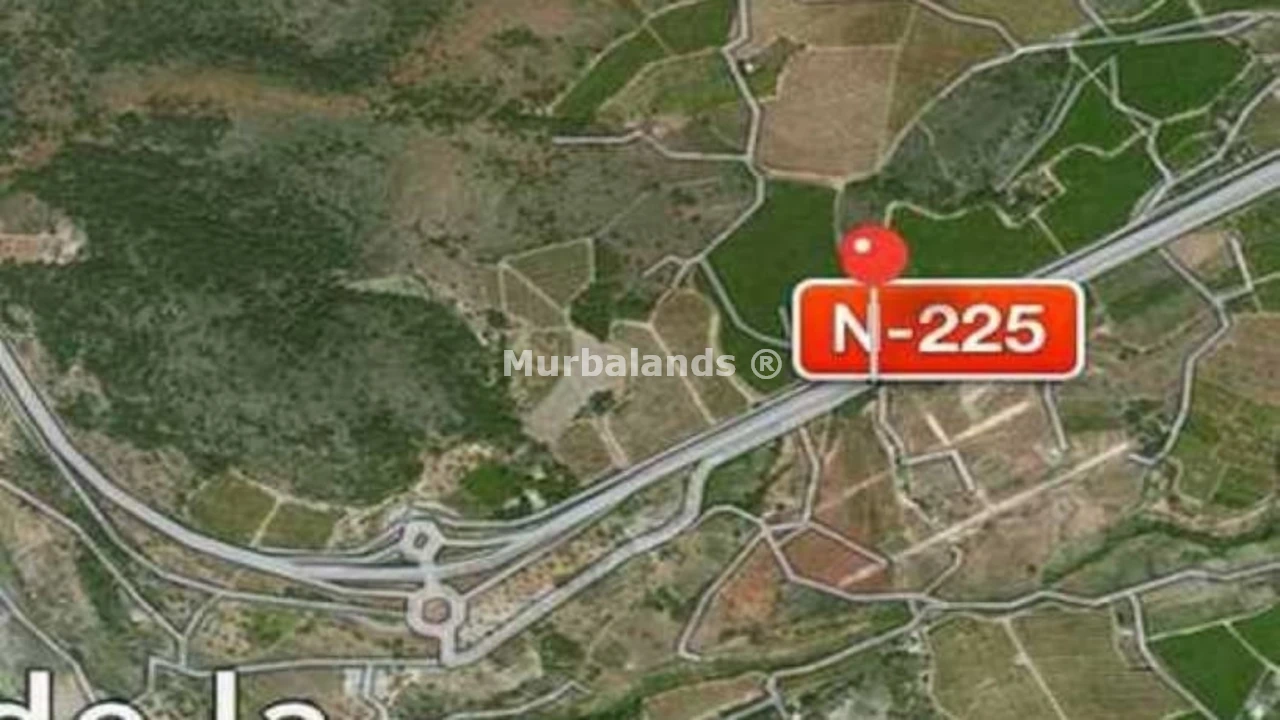 Foto de un terreno o una obra parada para mostrar en el detalle del inmueble