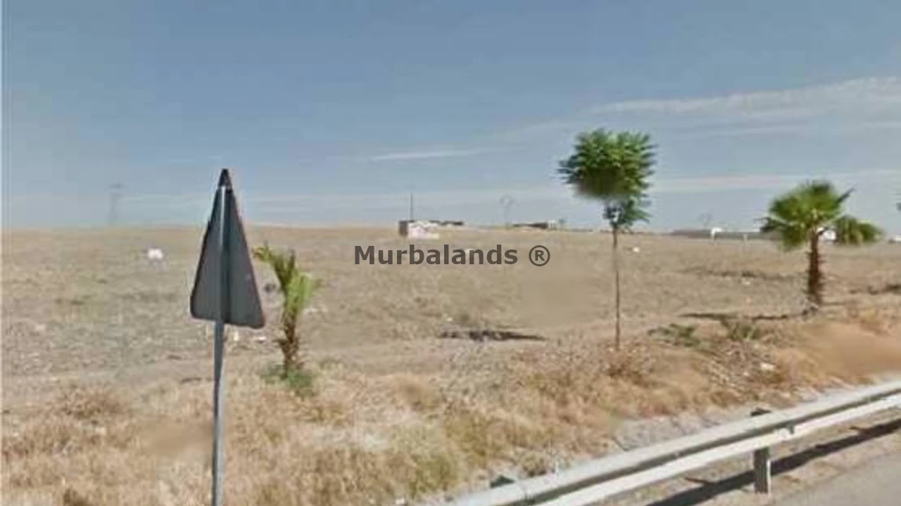 Foto de un terreno o una obra parada para mostrar en el detalle del inmueble
