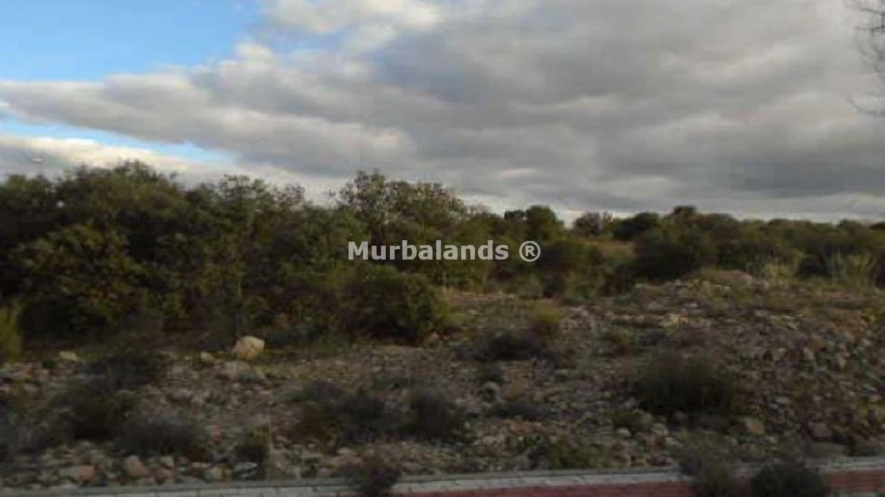 Foto de un terreno o una obra parada para mostrar en el detalle del inmueble
