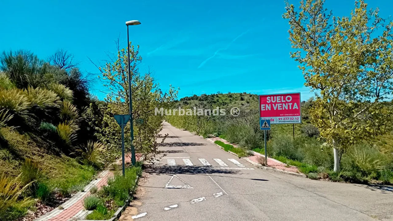 Foto de un terreno o una obra parada para mostrar en el detalle del inmueble