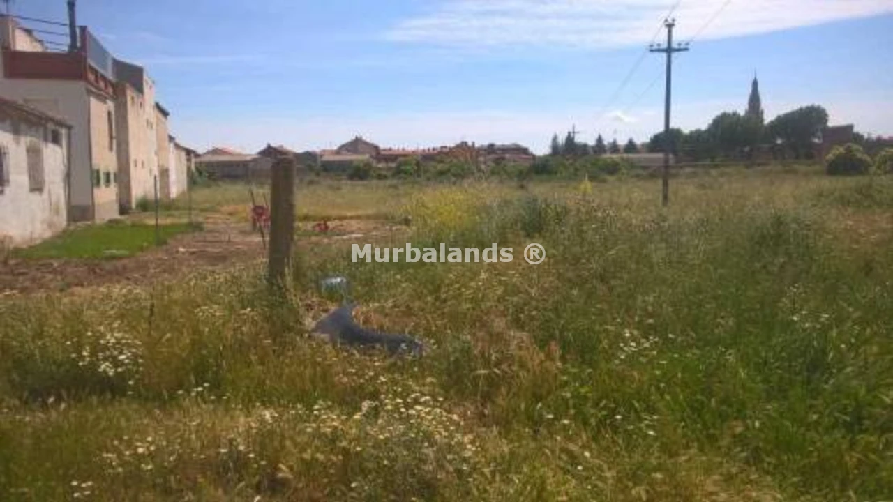 Foto de un terreno o una obra parada para mostrar en el detalle del inmueble