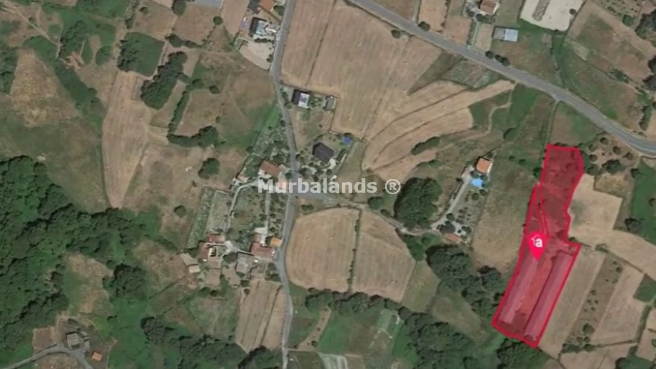 Foto de un terreno o una obra parada para mostrar en el detalle del inmueble