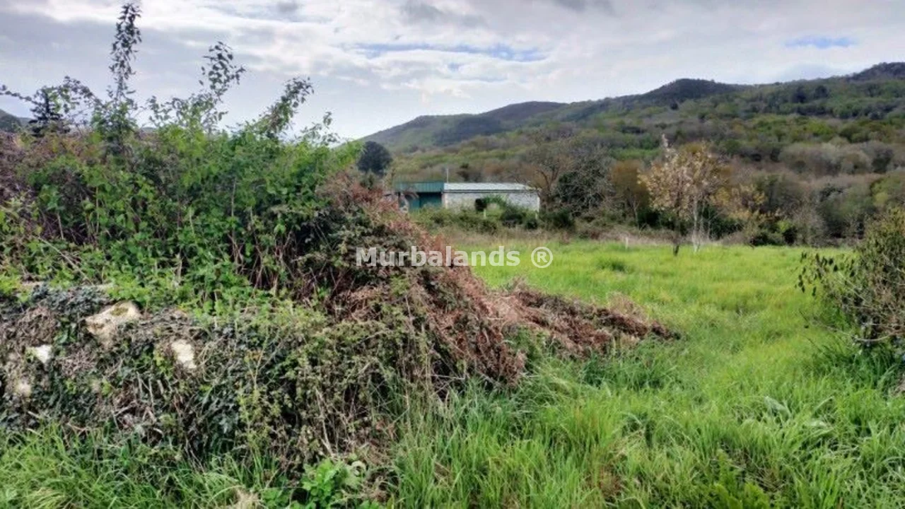 Foto de un terreno o una obra parada para mostrar en el detalle del inmueble