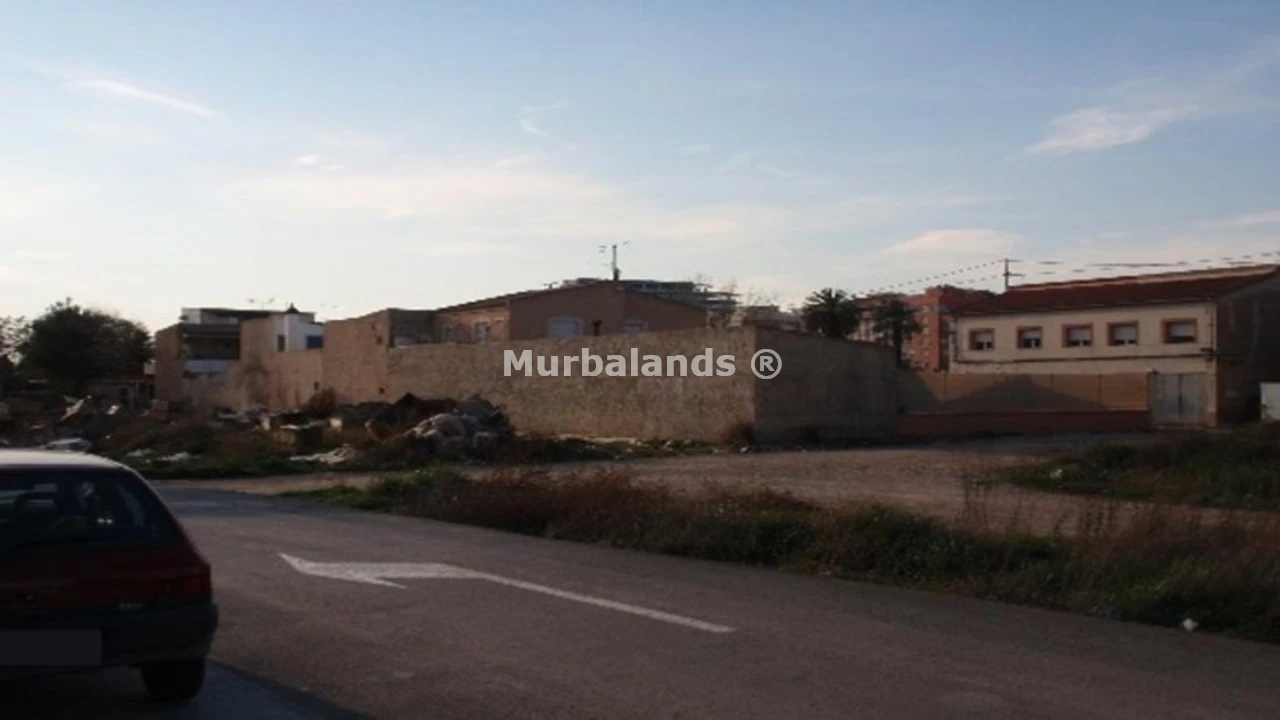 Foto de un terreno o una obra parada para mostrar en el detalle del inmueble