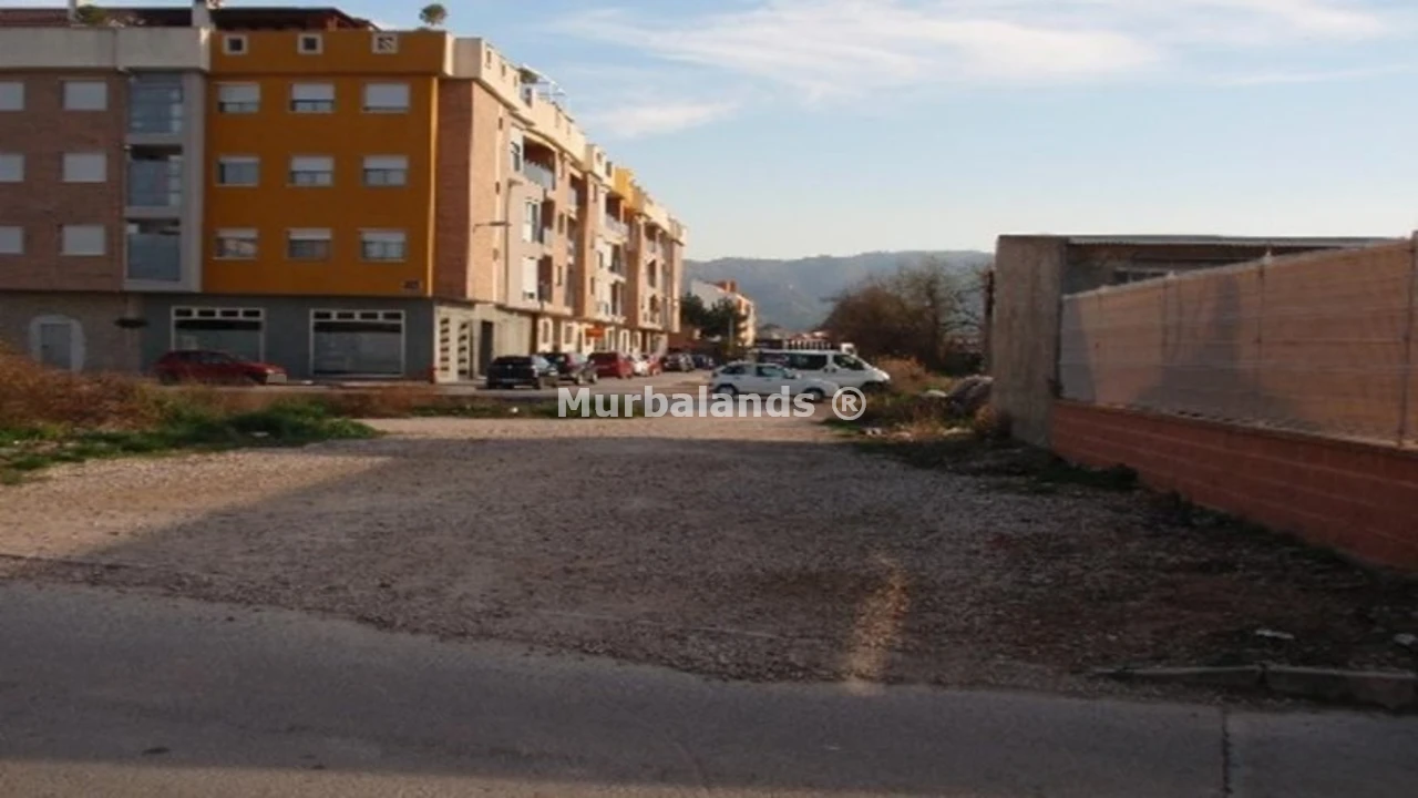 Foto de un terreno o una obra parada para mostrar en el detalle del inmueble