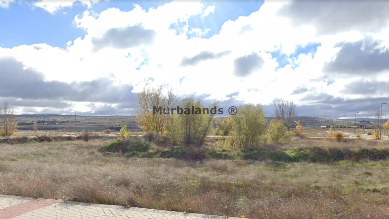 Foto de un terreno o una obra parada para mostrar en el detalle del inmueble