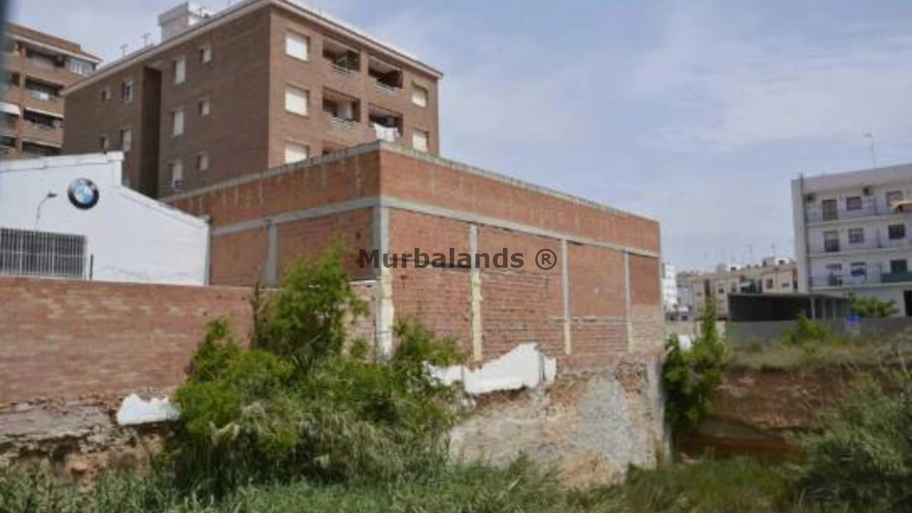 Foto de un terreno o una obra parada para mostrar en el detalle del inmueble