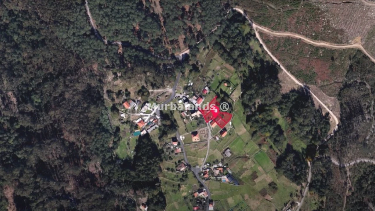 Foto de un terreno o una obra parada para mostrar en el detalle del inmueble