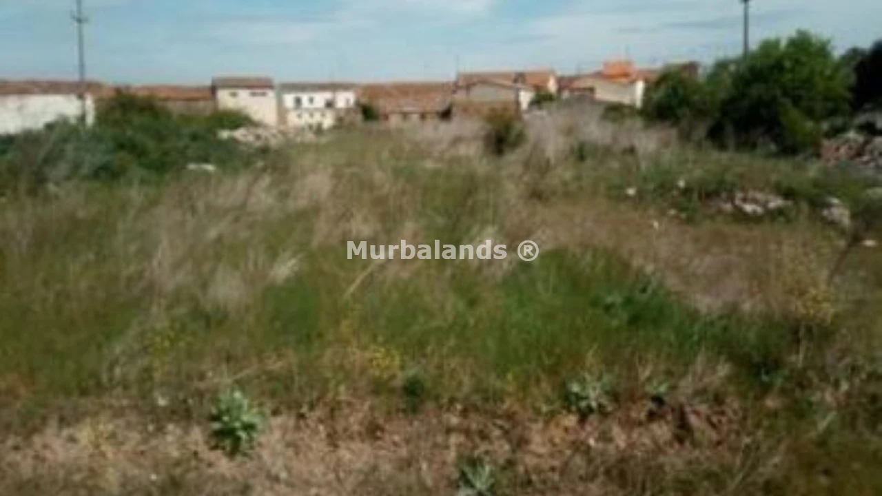 Foto de un terreno o una obra parada para mostrar en el detalle del inmueble